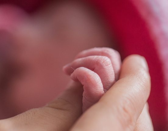 Huggies® celebra el Día Mundial de la Salud 2025 reafirmando su compromiso con la primera infancia